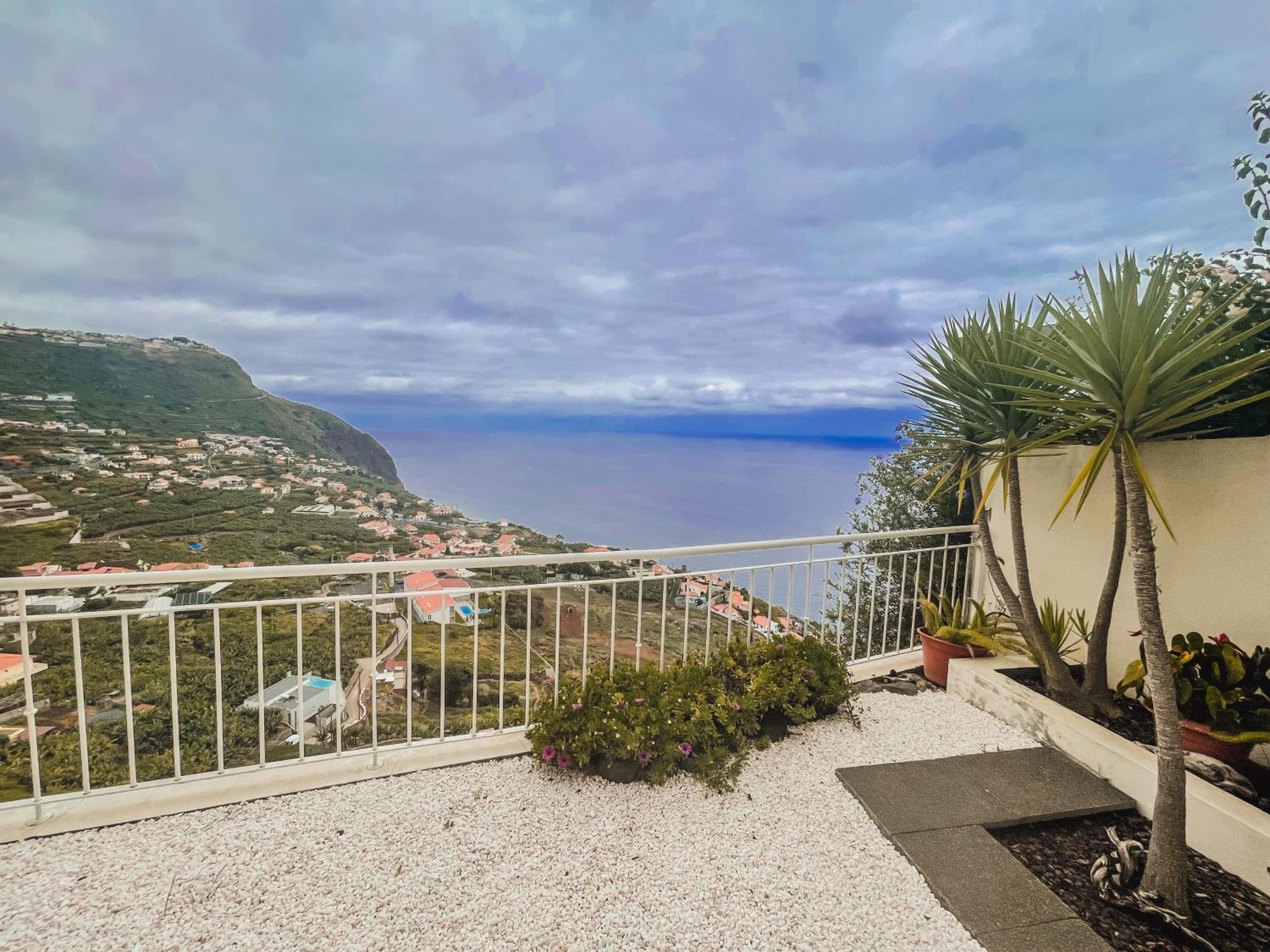 Casa Serena Apartments Arco da Calheta  Exteriör bild